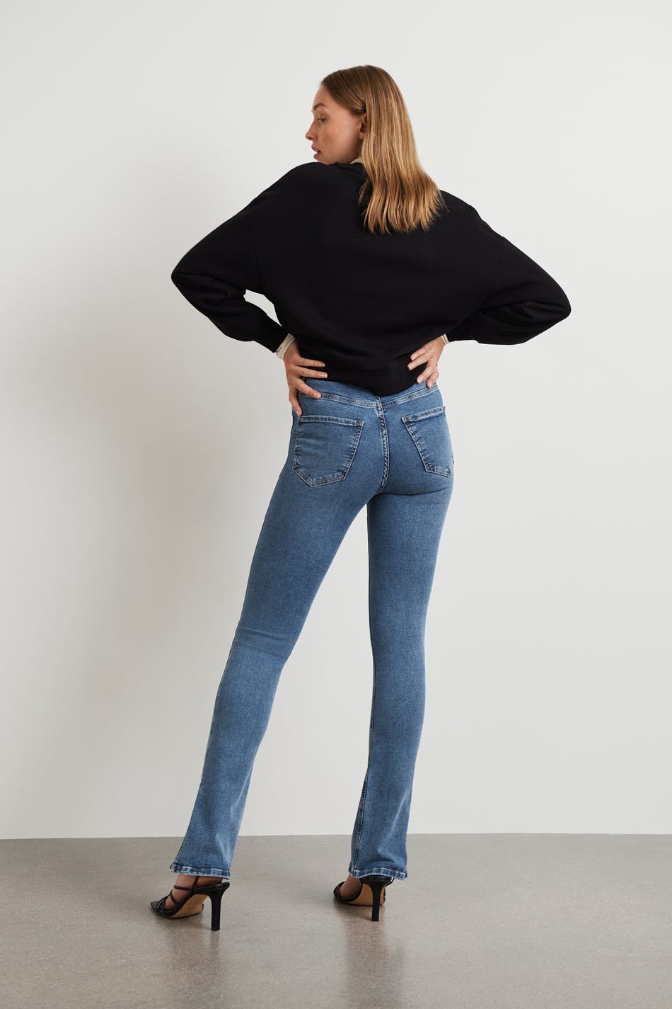 Molly slit jeans