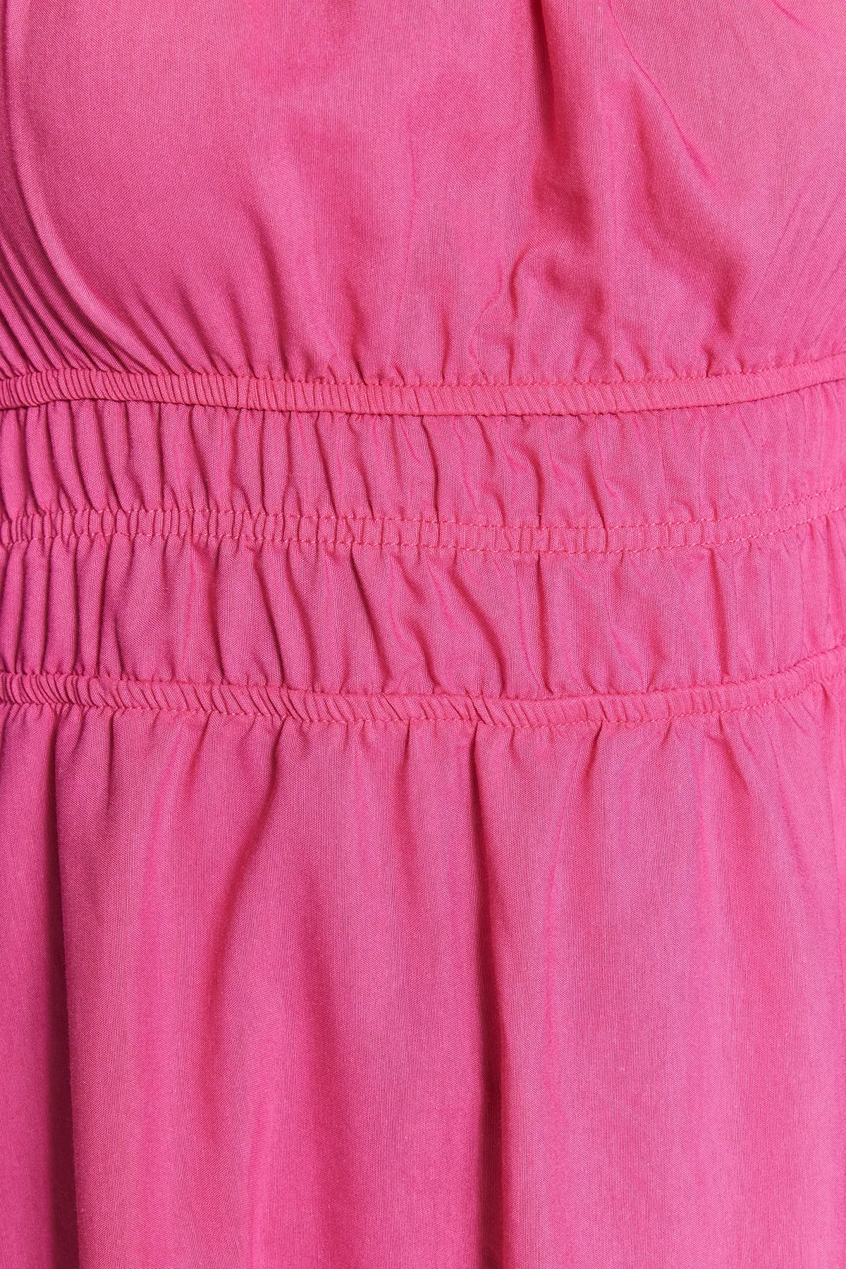 Trendyol Collection  Fuchsiafarbenes, gewebtes Midikleid mit Ballonärmeln und Taillenöffnung TWOSS22EL1768
