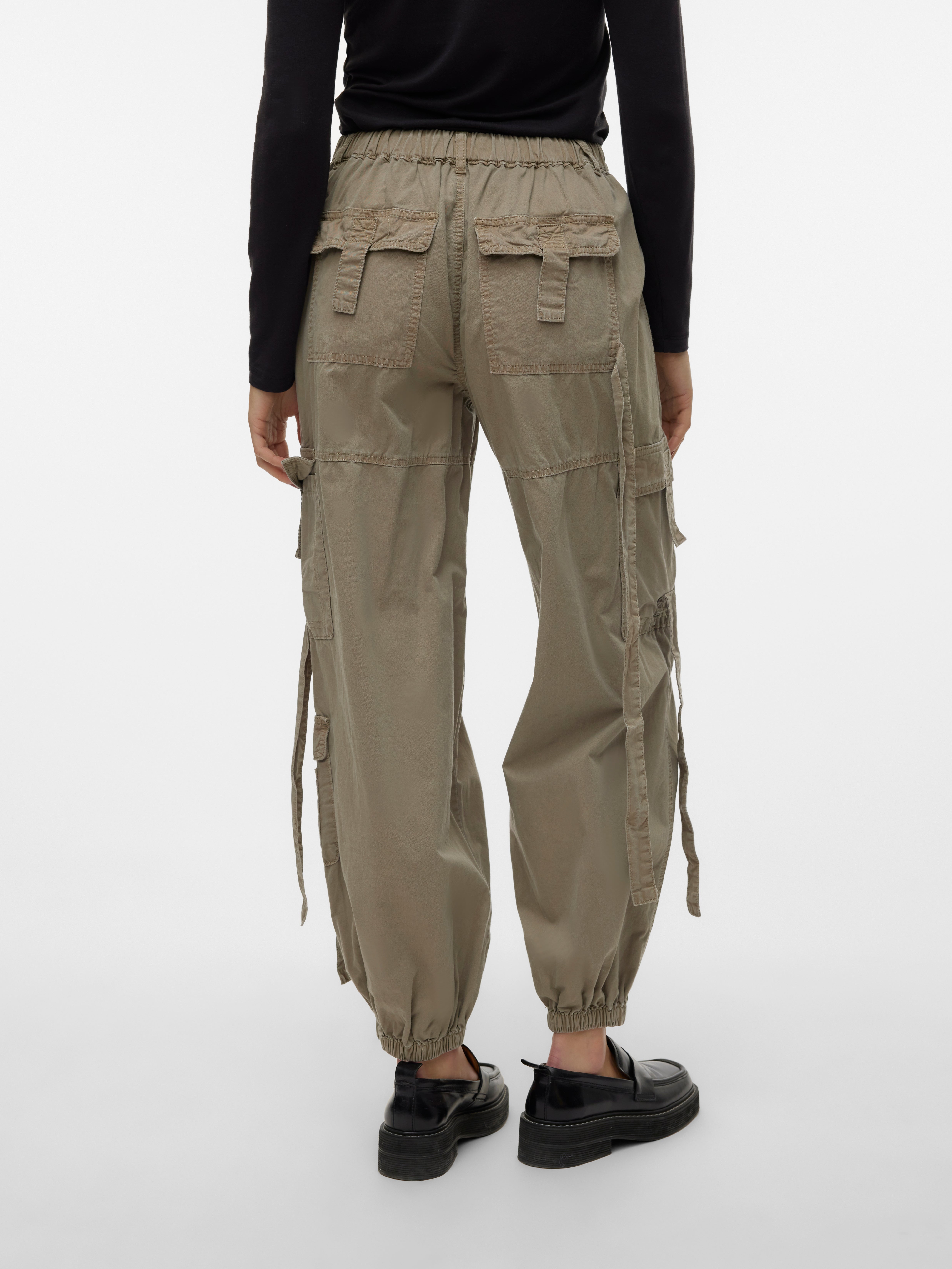 VMBREEZY Mid Rise Locker geschnitten Jeans