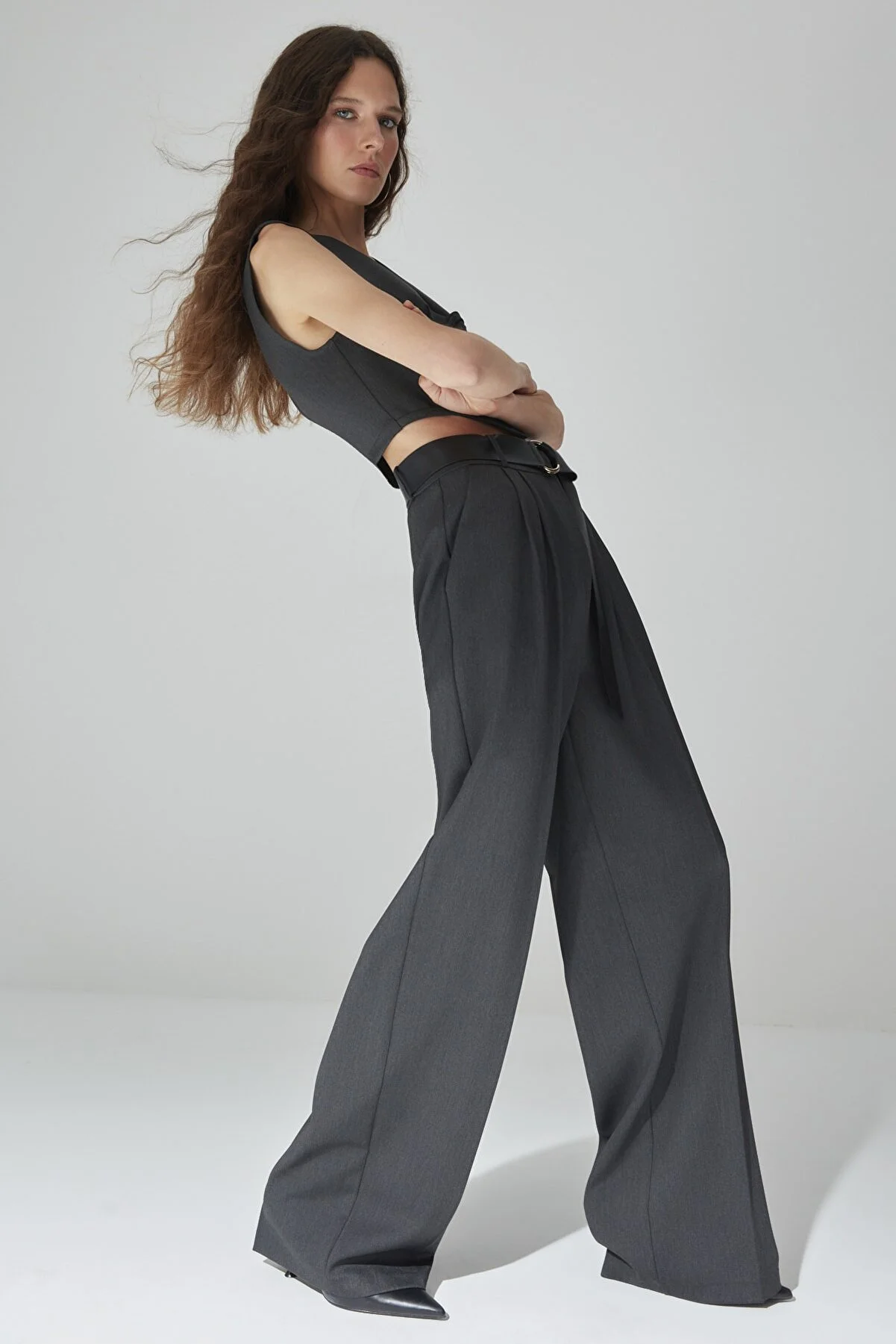 Trendyol Collection  Anthrazitfarbene Webhose TPRAW23PL00016