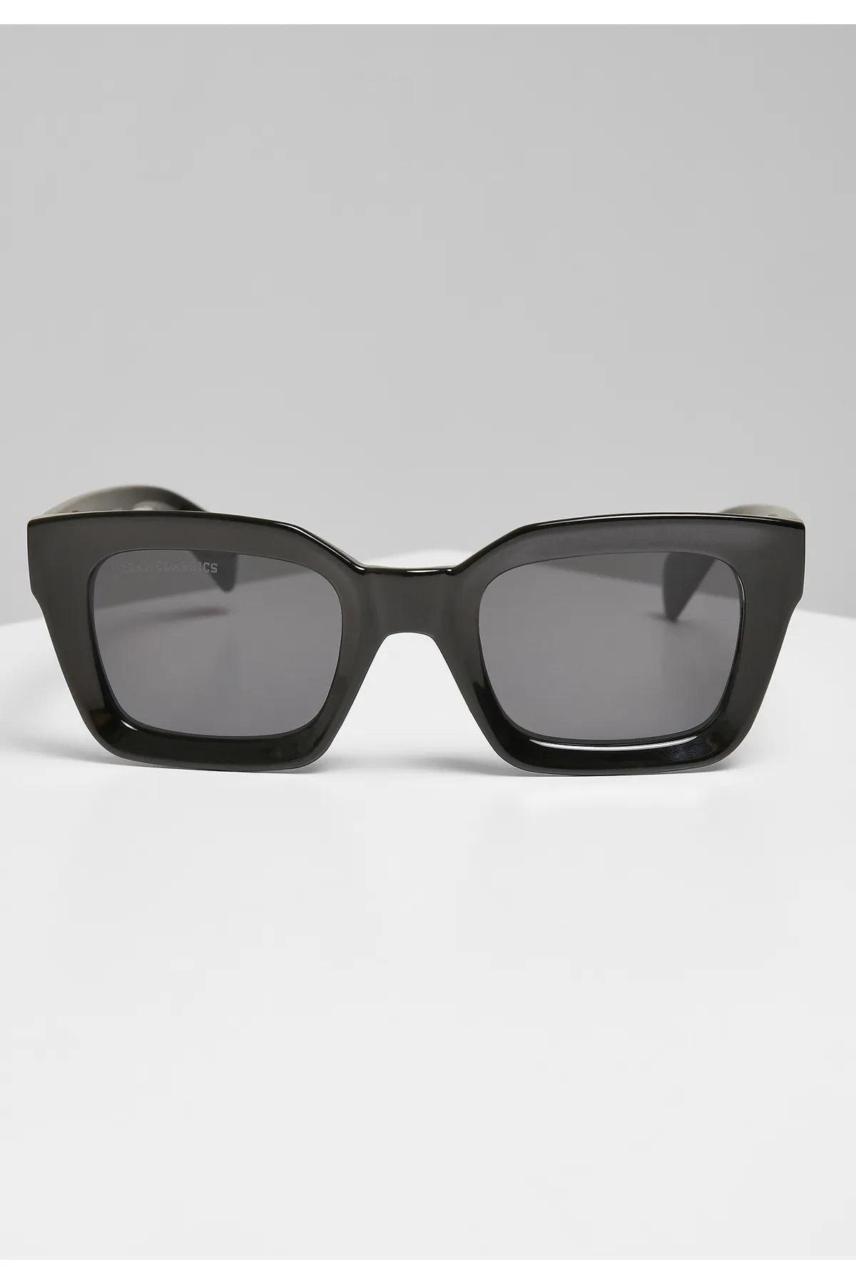 Urban Classics  Unisex-Sonnenbrille Poros mit Kette