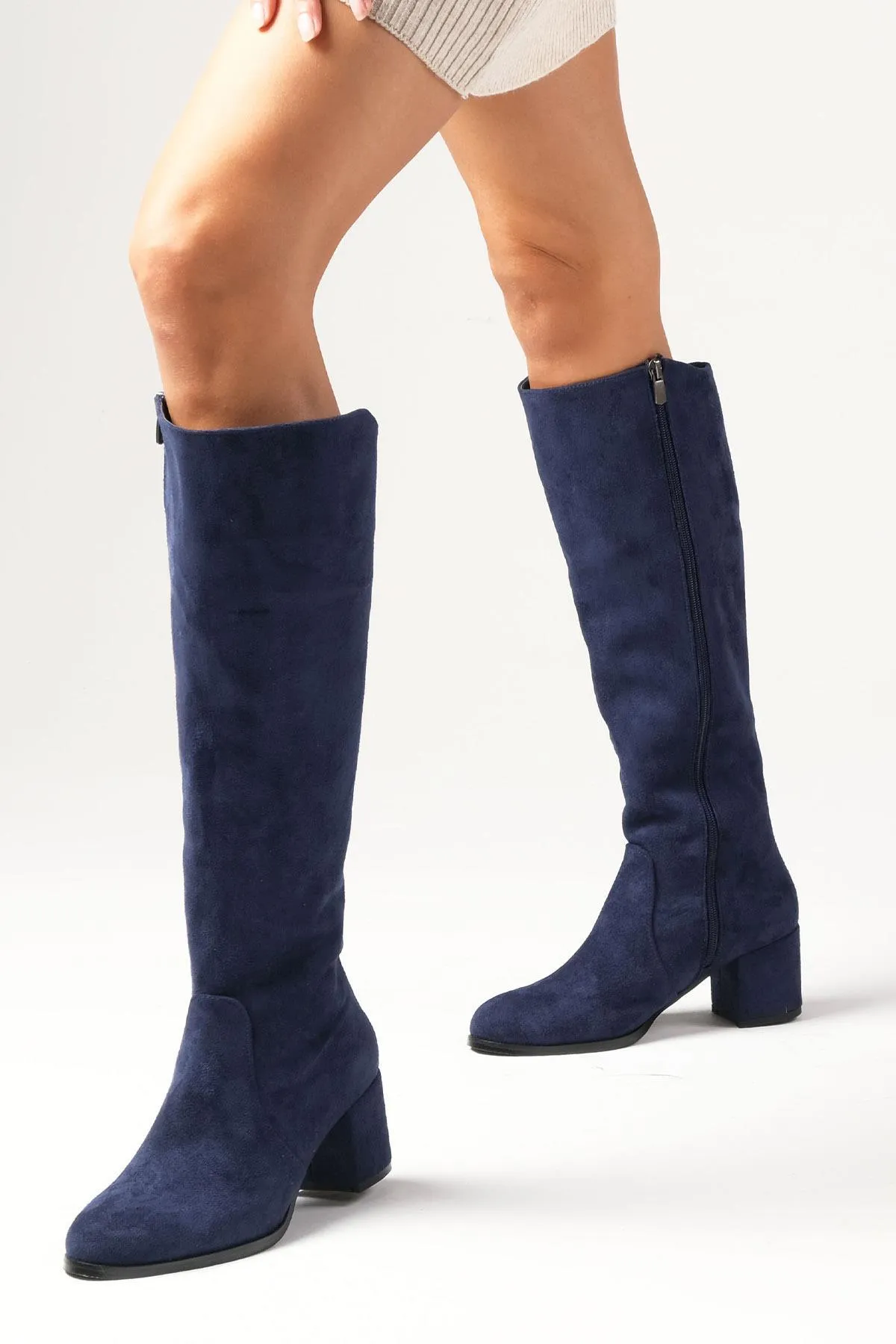 Mio Gusto  Bella Marineblaue Damenstiefel mit seitlichem Reißverschluss und dünnem Kunstpelzfutter