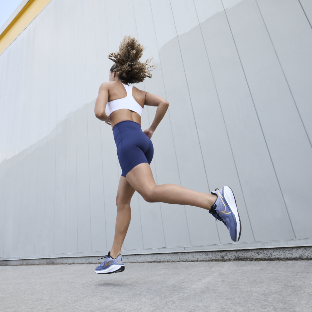 Nike Vomero 17 FB8502-400 / blau