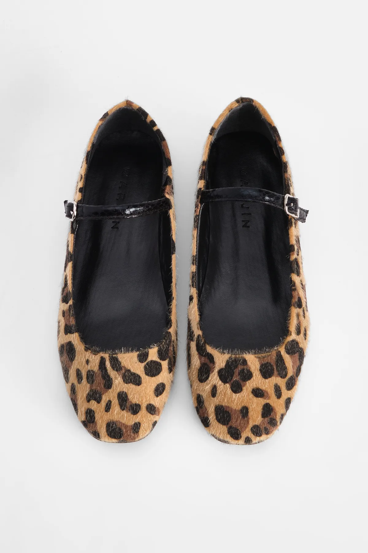 Marjin  Damen Ballerinas mit Riemen Osela Leopard