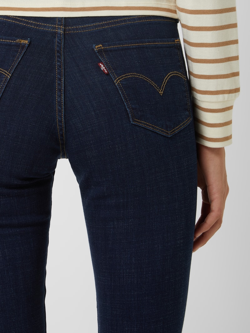 Shaping Slim Fit Jeans mit Stretch-Anteil Modell '312' in dunkelblau