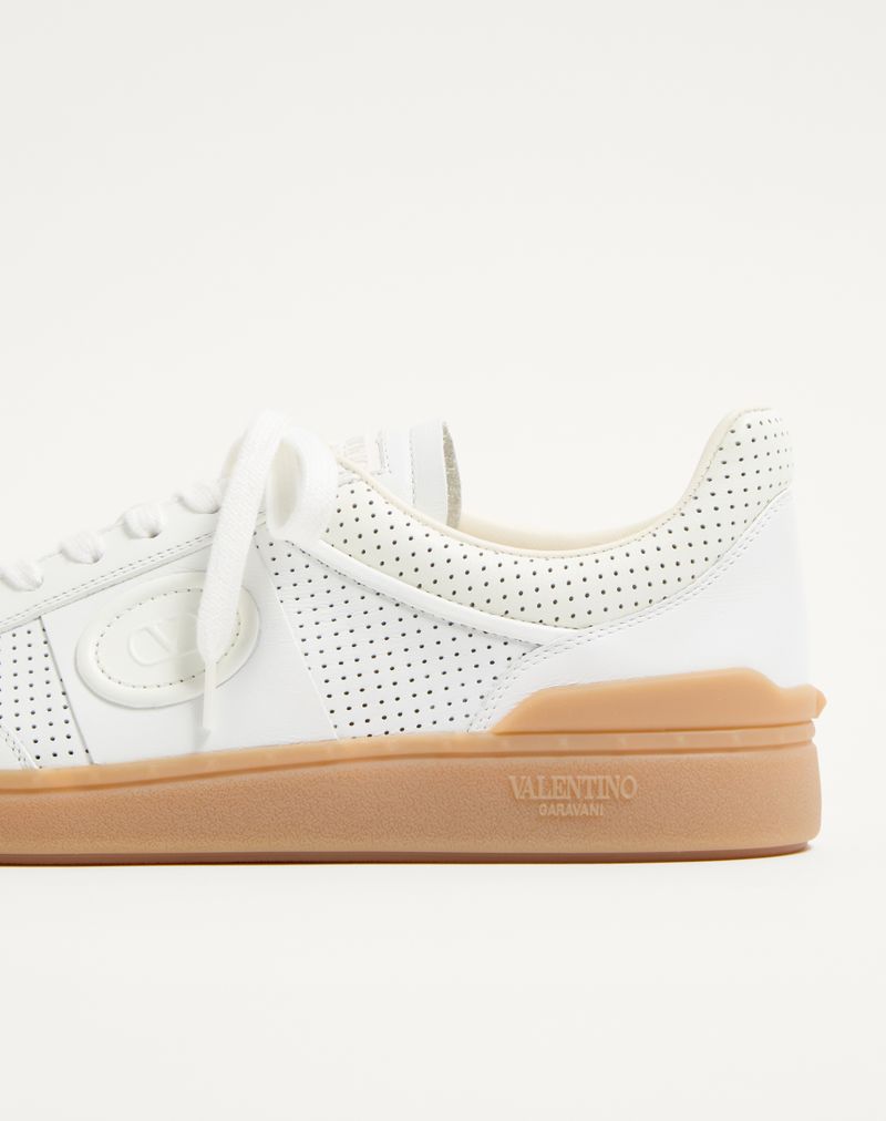 Baskets basses Upvillage en cuir nappa perforé