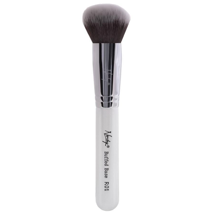Buffed Base Round Brush
