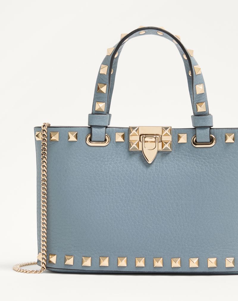 Mini Rockstud indkøbstaske i granatrødt kalveskind