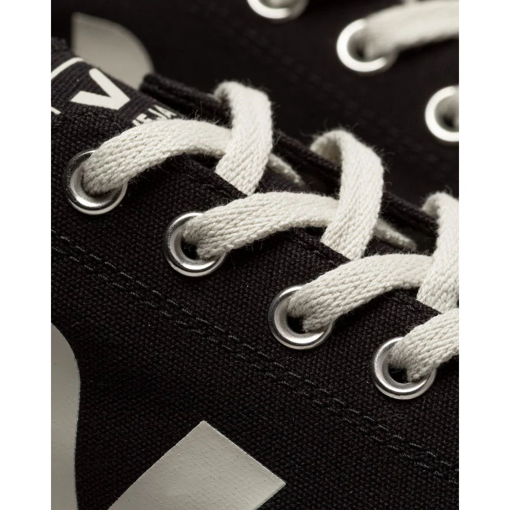VEJA Wata II Low PL0101397B / schwarz