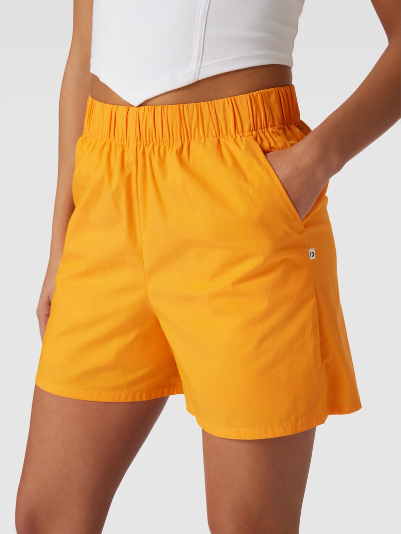 Shorts mit elastischem Bund in orange