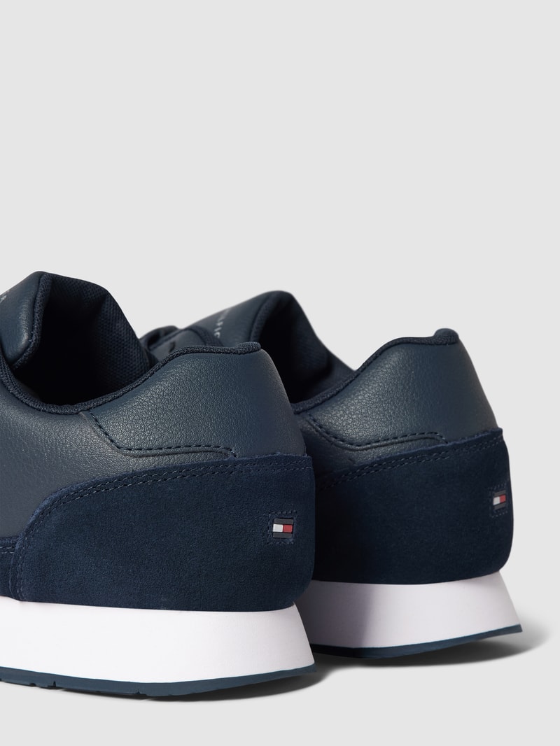 Sneaker mit Label-Detail Modell 'CORE EVA RUNNER' in dunkelblau