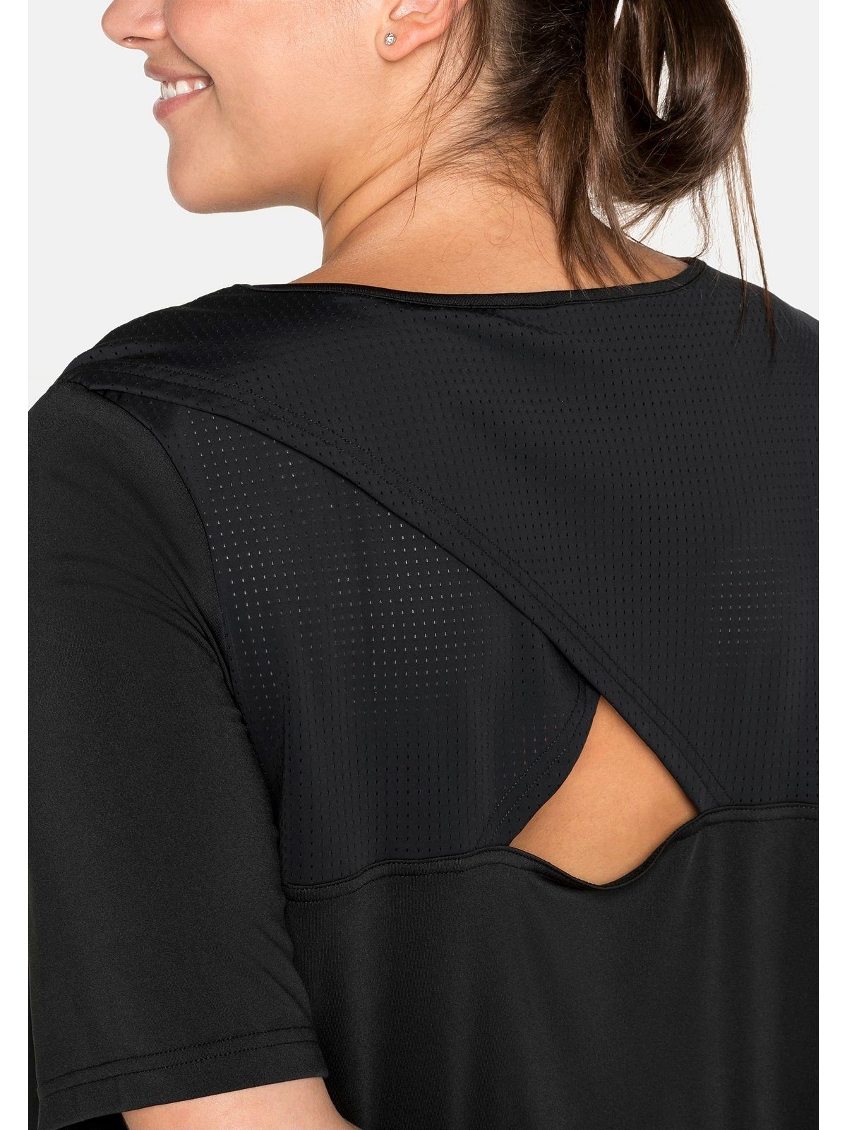 Sheego Funktionsshirt Große Größen in Longform, mit Cut-out im Rücken