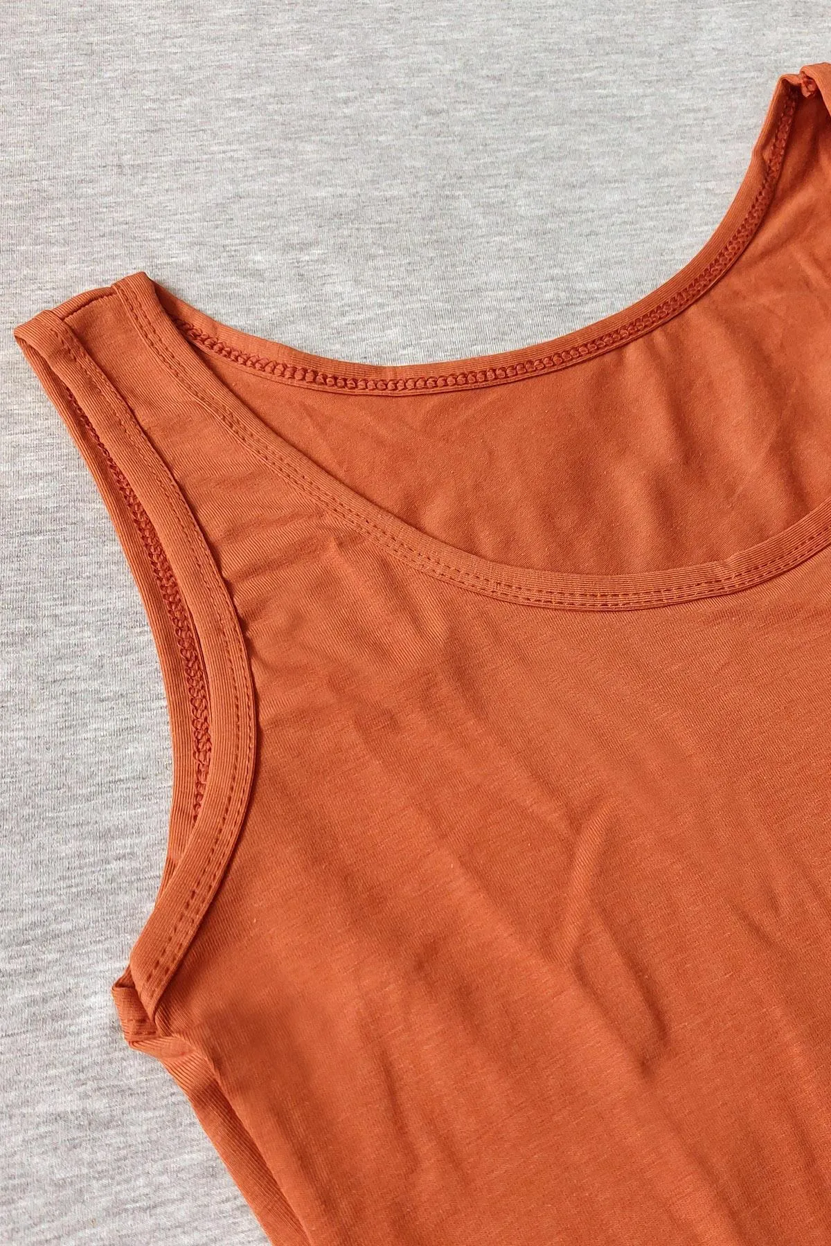 Sensu  Damen-Unterhemd aus Baumwoll-Lycra mit dicken Trägern