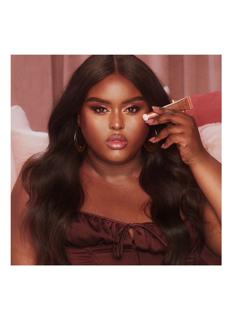 Charlotte Tilbury Pillow Talk Beauty Light Wand - Limited Edition liquid blush & highlighter