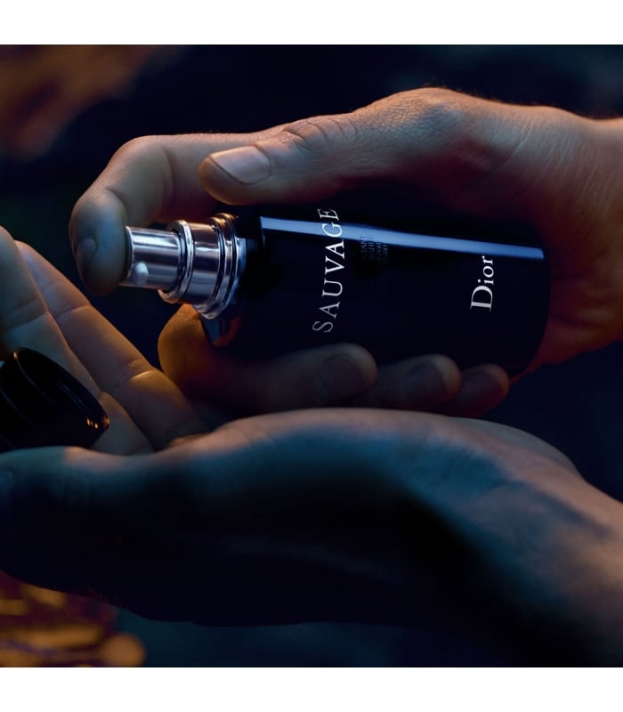 Dior-SAUVAGE-Soin Hydratant Visage et Barbe