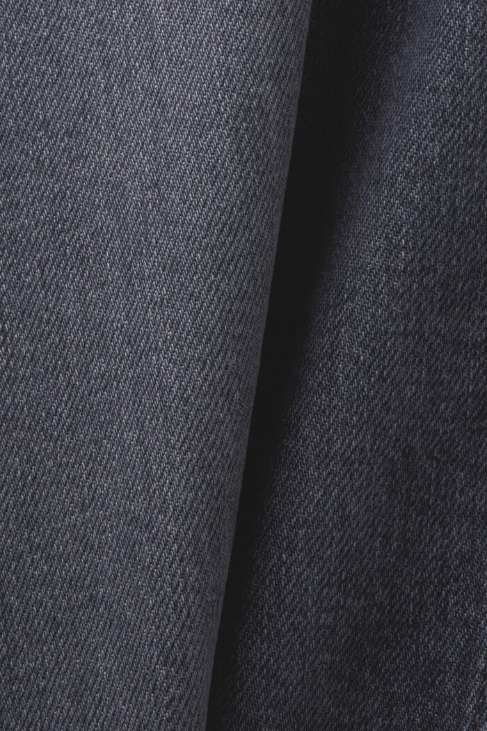 Jeans mit geradem Bein und mittelhohem Bund