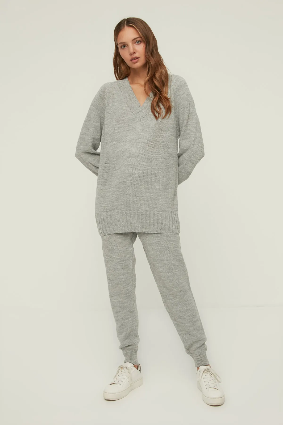 Trendyol Collection  Graues Strickoberteil-Set THMAW22AU0493