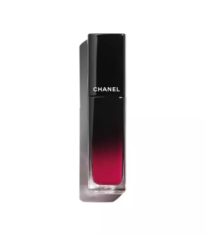 ROUGE ALLURE LAQUE Le rouge liquide brillant ultra tenue