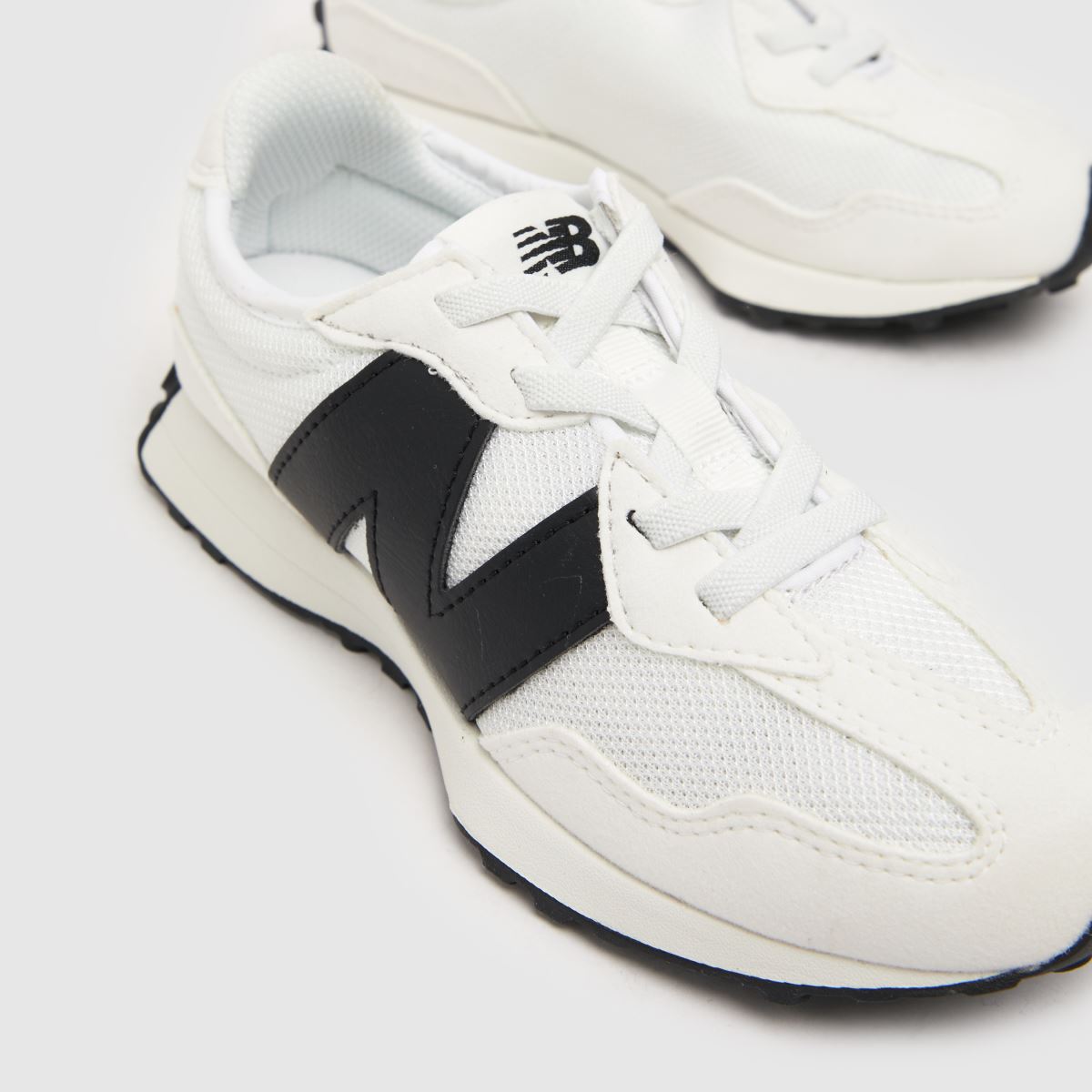 New Balance vita och svarta 327 Junior-träningsskor