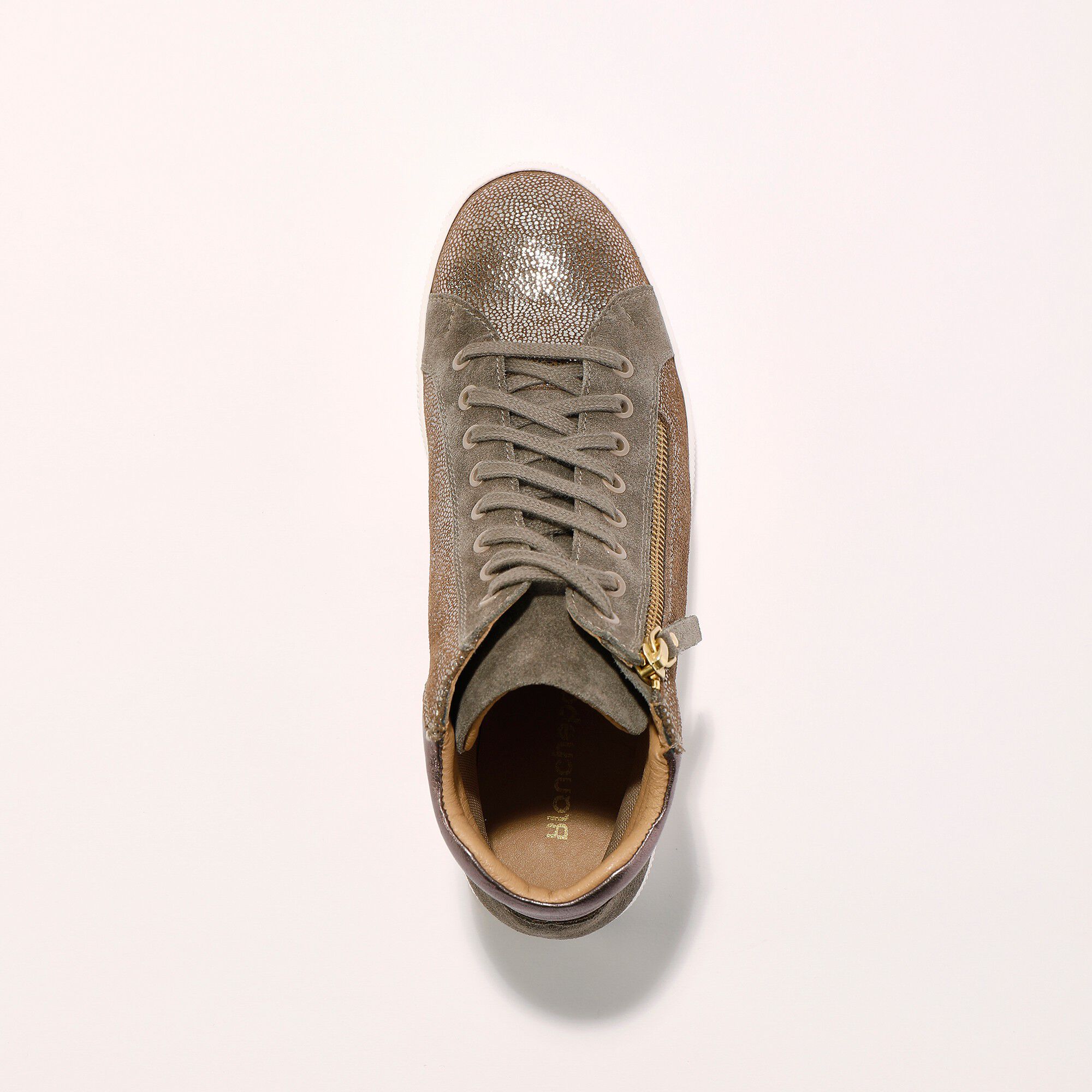 Basket montantes zippées en cuir souple effet irisé