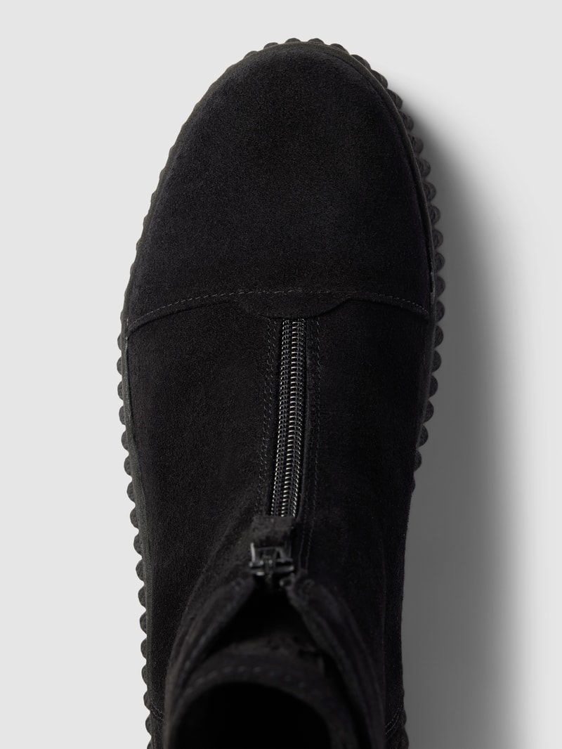 Boots mit Reißverschluss Modell 'BIANCA' in schwarz