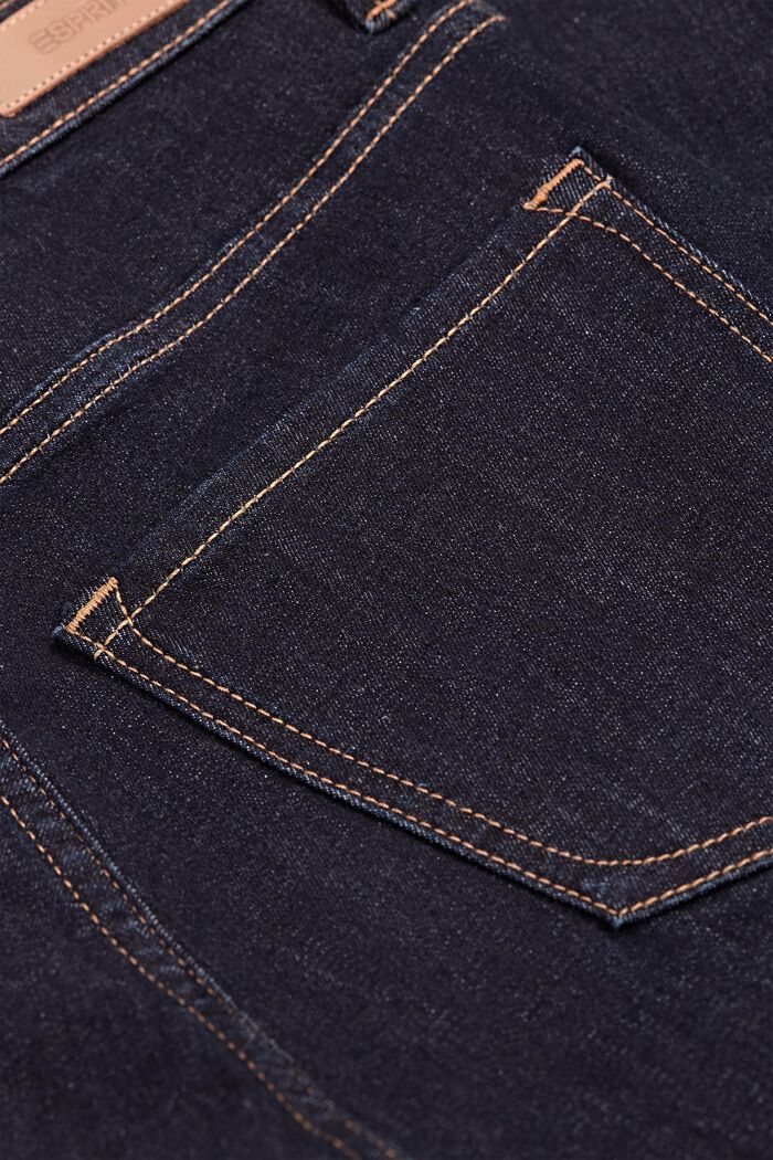 Recycelt: Shaping-Jeans mit Organic Cotton