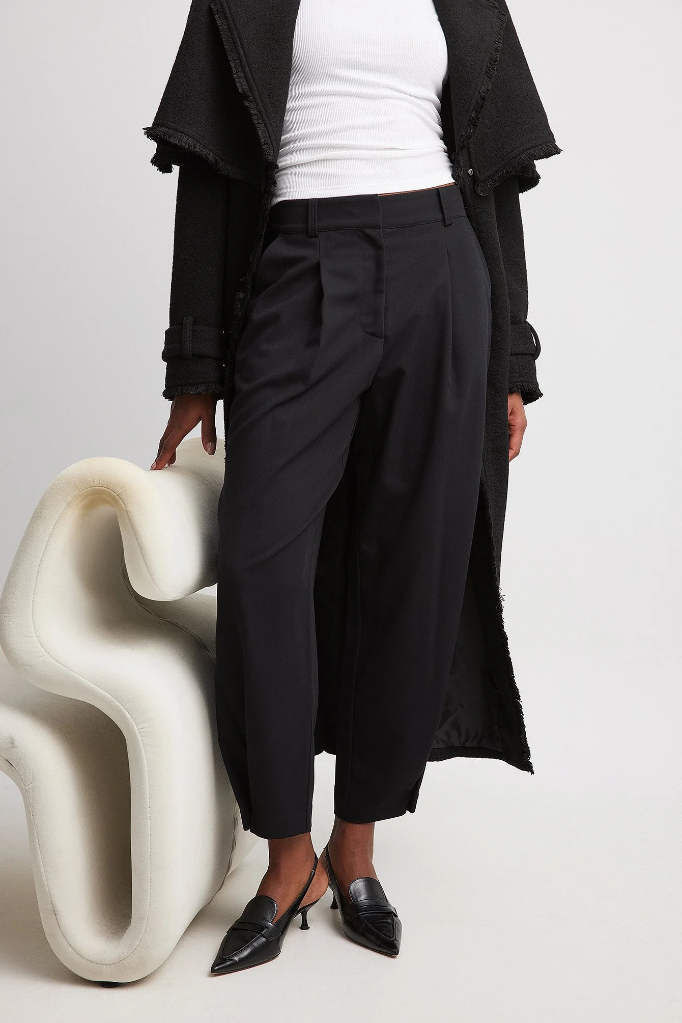 Karottenhose mit hoher Taille
