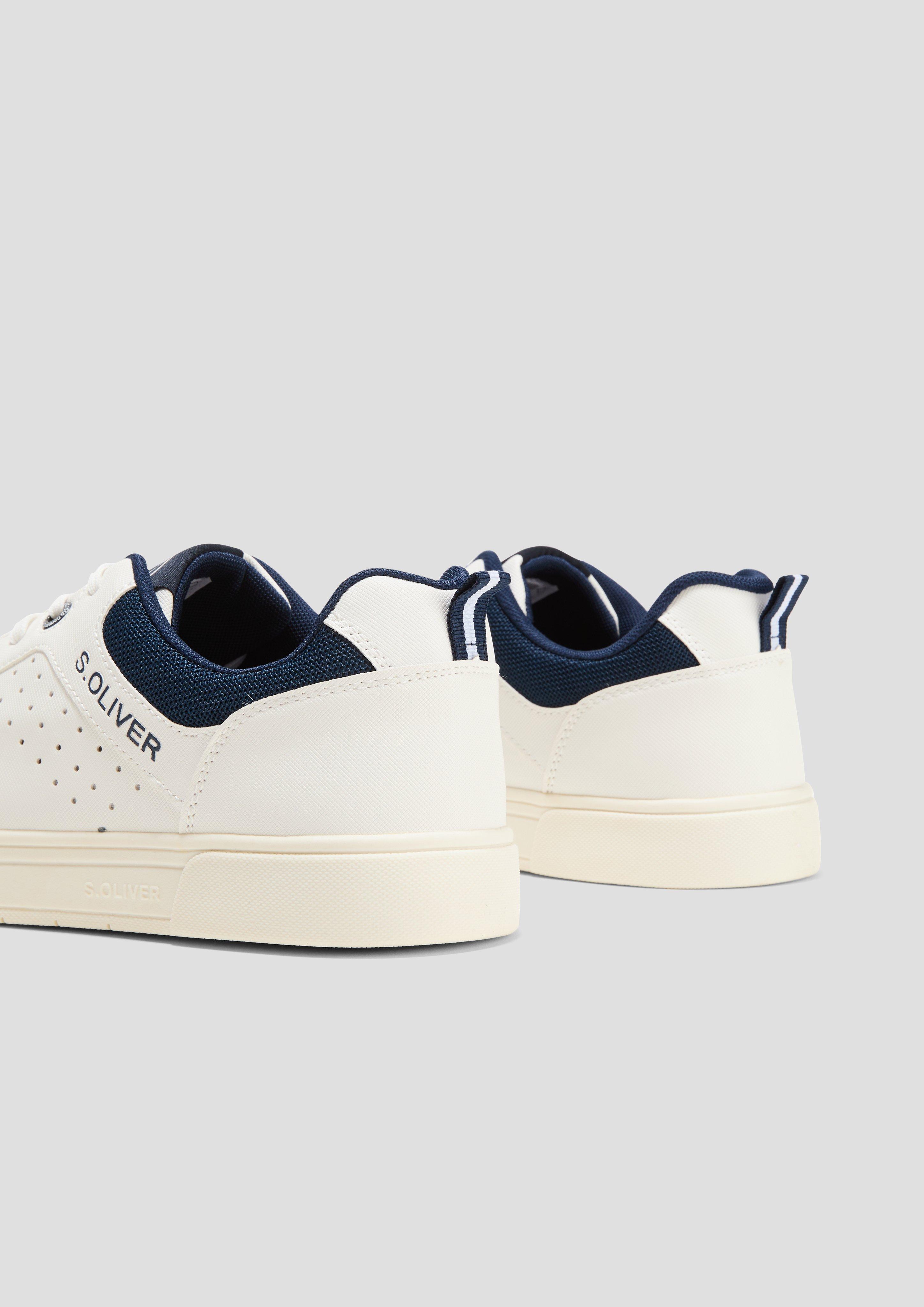 Cleane Sneaker mit Cut-out-Details  6008787-150