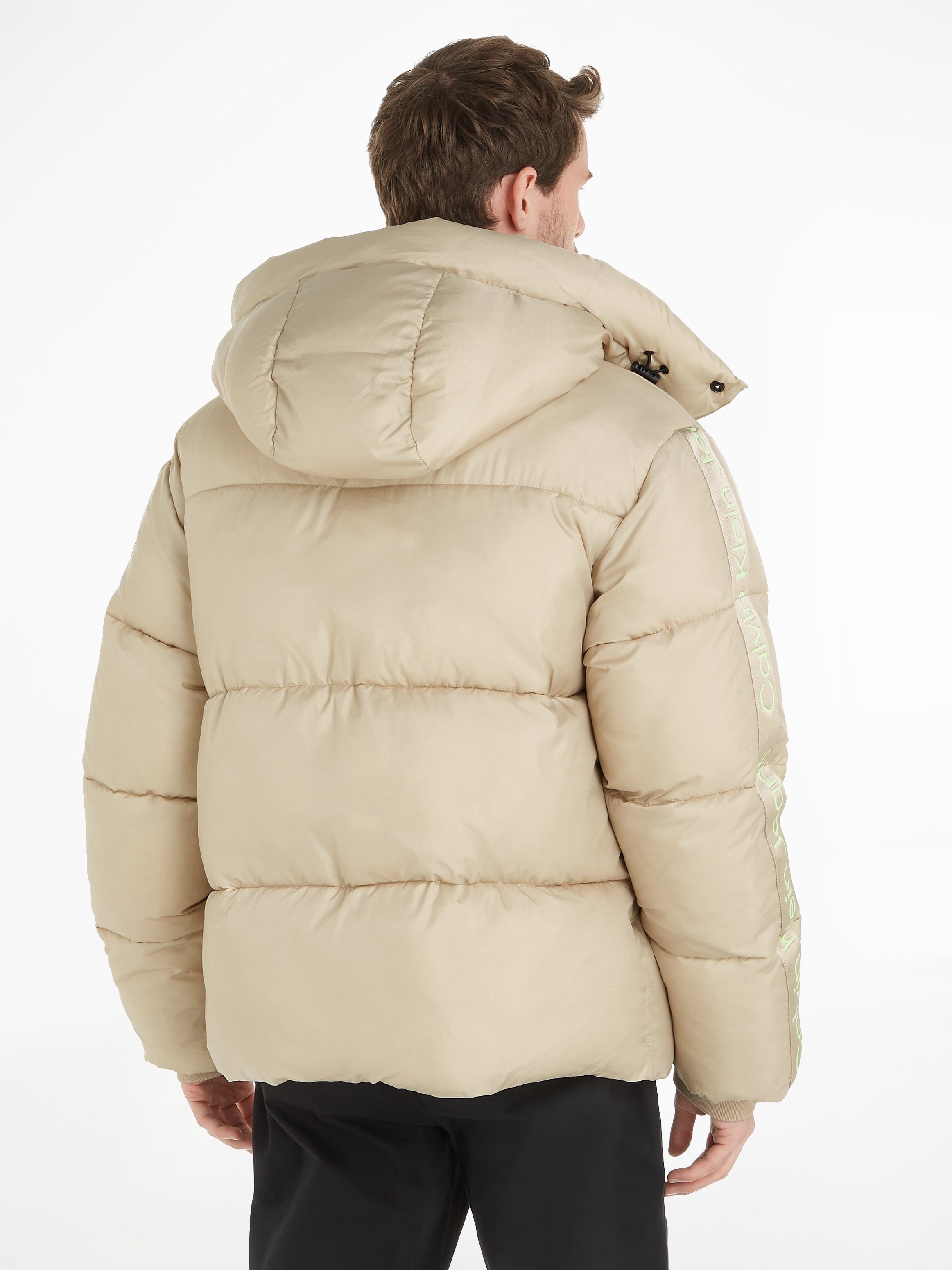 Calvin Klein Jeans Steppjacke LOGO TAPE RELAXD/OV.SIZED PUFFER