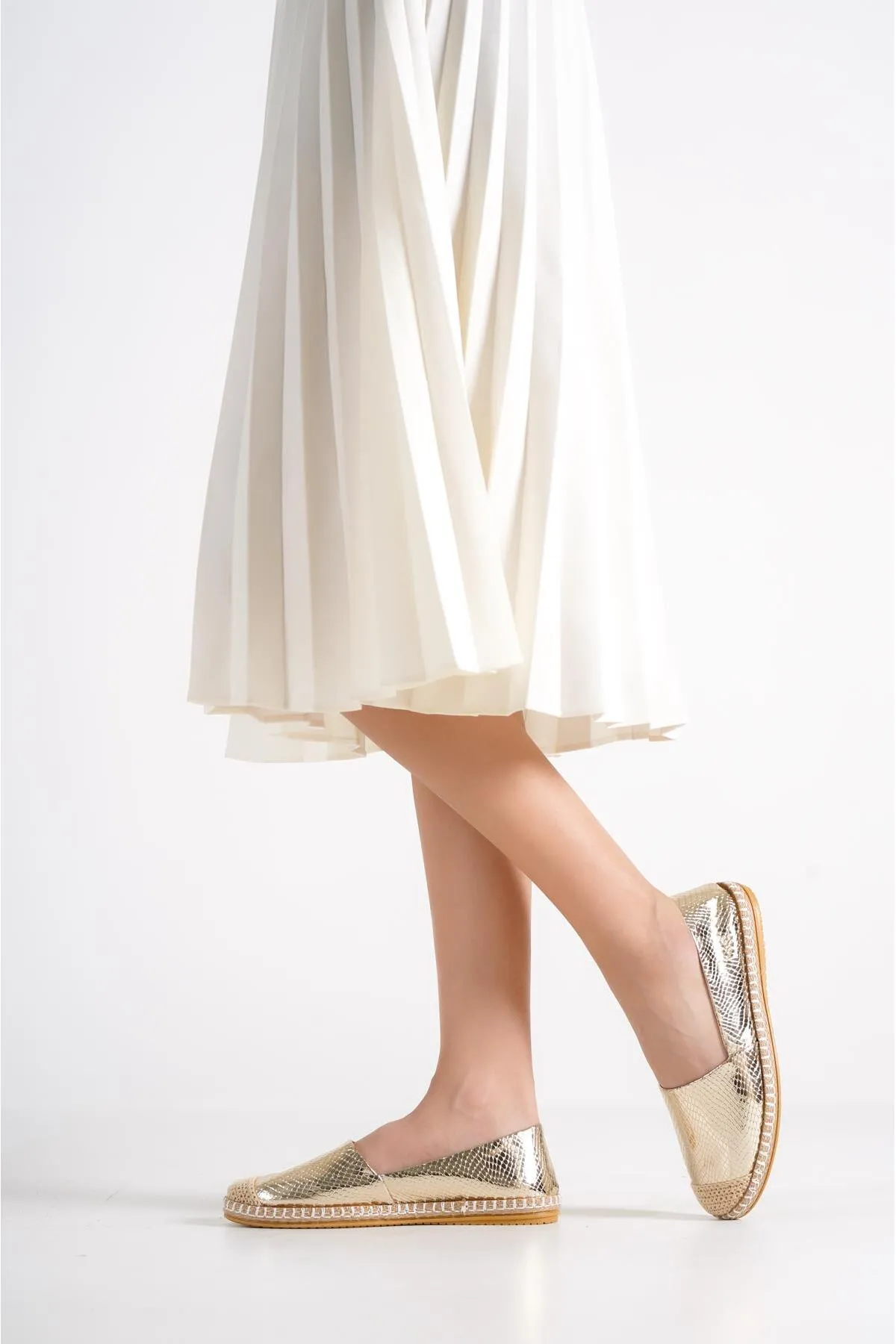 Capone Outfitters  Capone Gold Damen-Espadrille