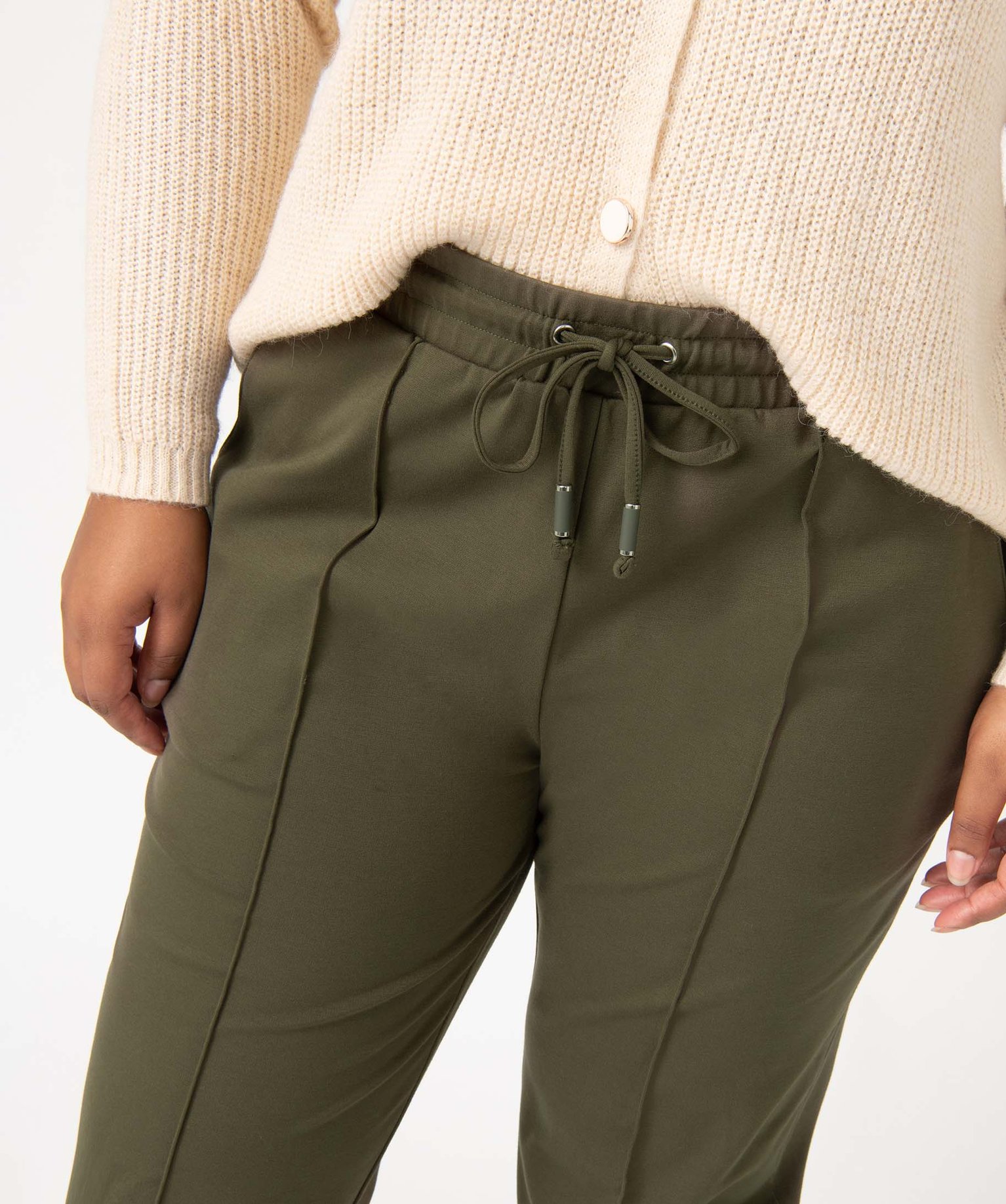 Pantalon femme grande taille avec couture sur l’avant kaki | GEMO