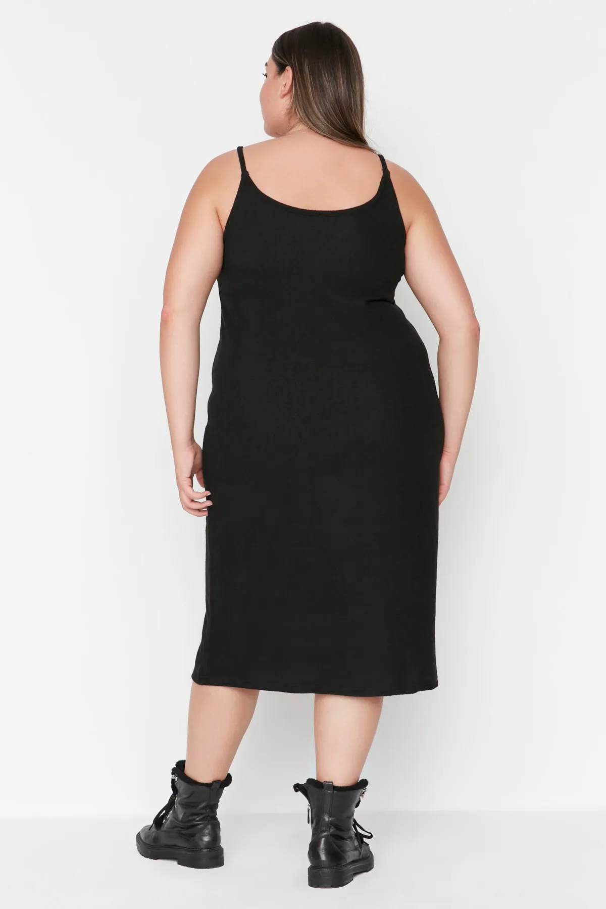 Trendyol Curve  Schwarzes, weiches Strickjacke-Kleid-Strick-2-teiliges Set TBBAW23AH00004