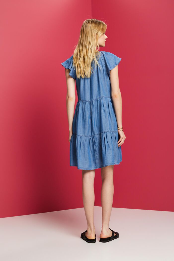 Dresses light woven