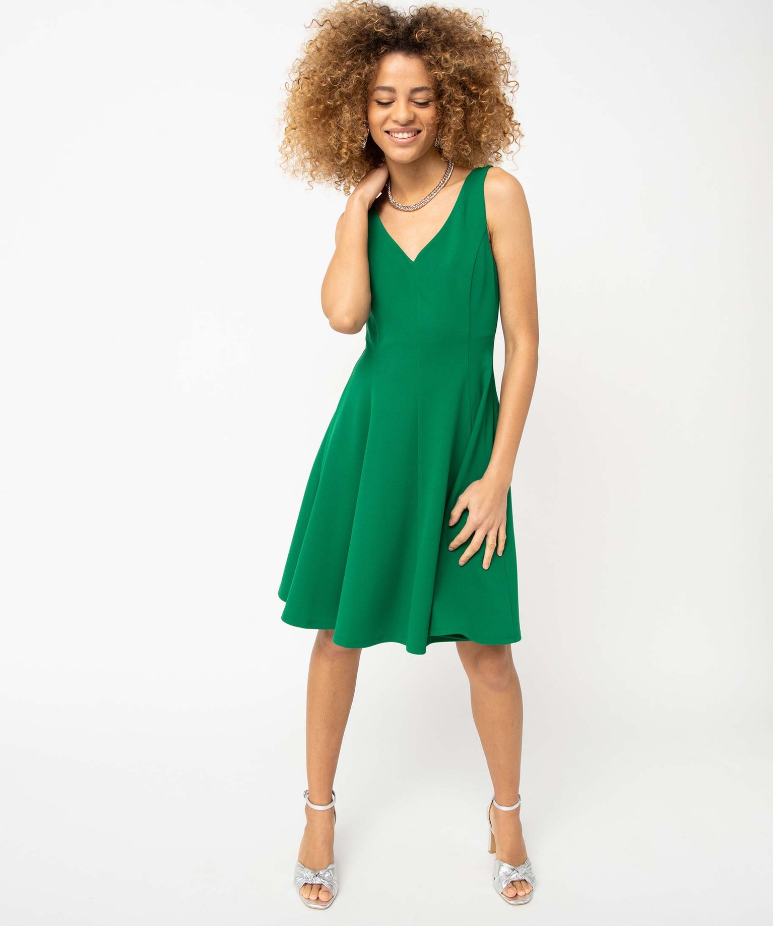 Robe femme avec col V et croisillons dans le dos vert | GEMO