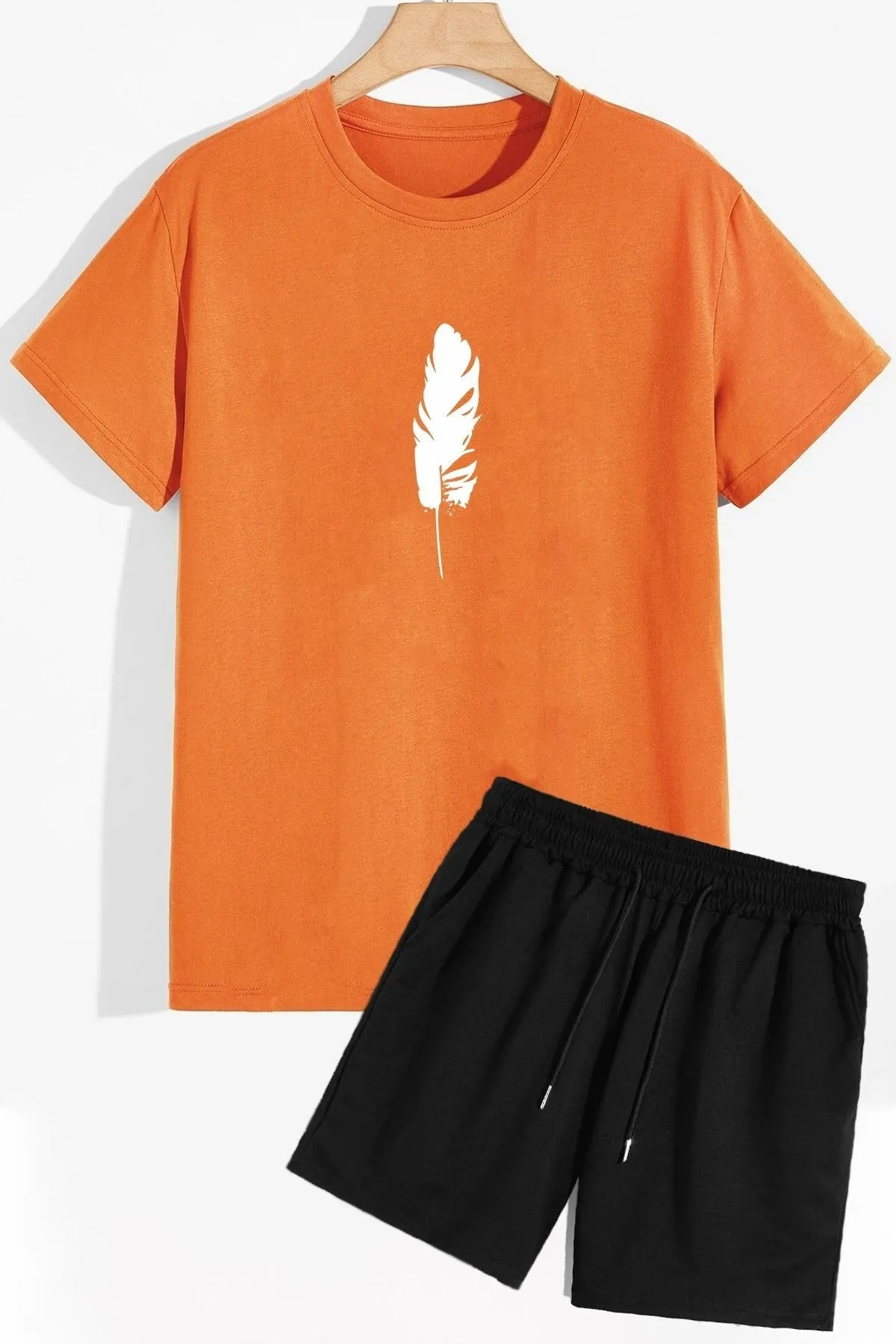 trendypassion  Feder-Shorts-T-Shirt-Trainingsanzug-Set