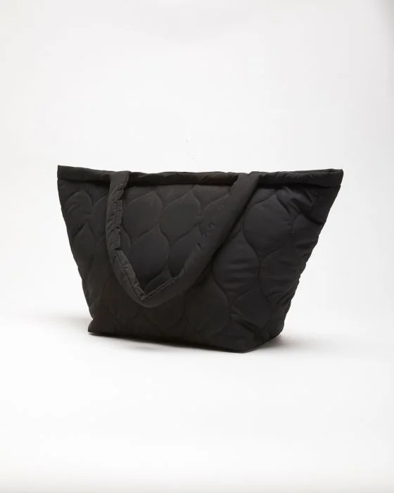 Sac matelassé forme besace