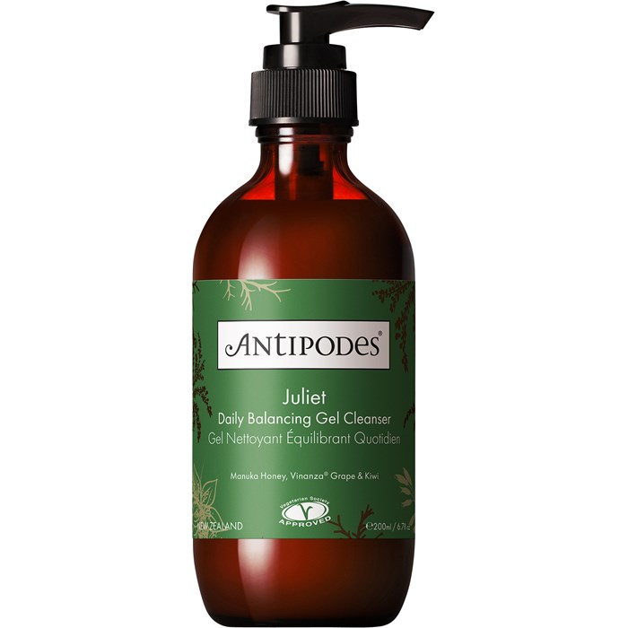 Skin-Brightening Gel Cleanser