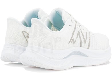 New Balance FuelCell Propel V4 W