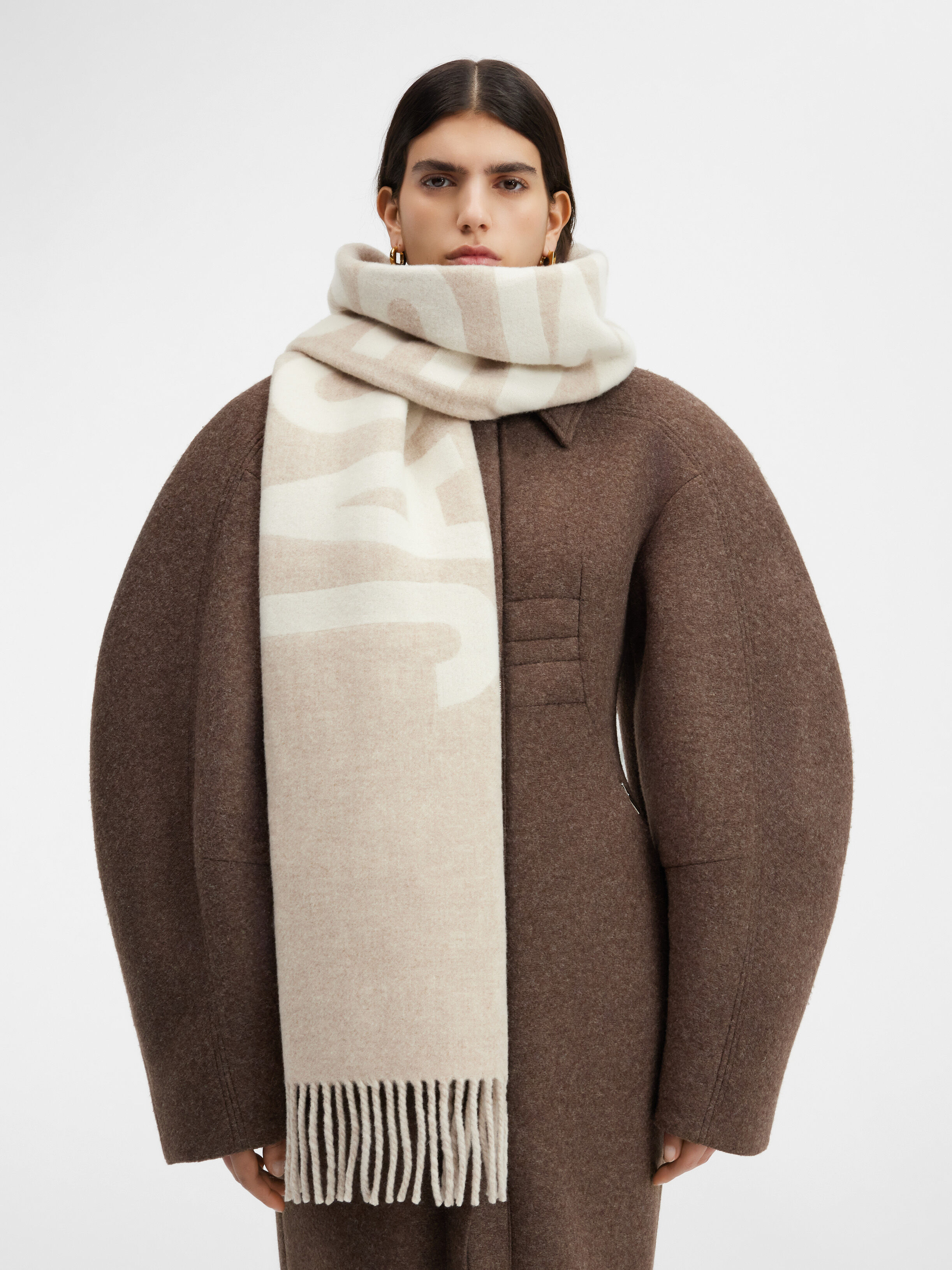 L'écharpe Jacquemus