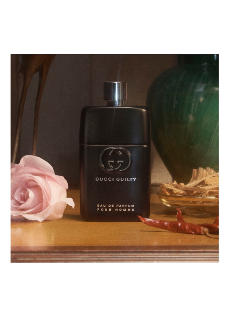 Apa de parfum Gucci Guilty Pour Homme