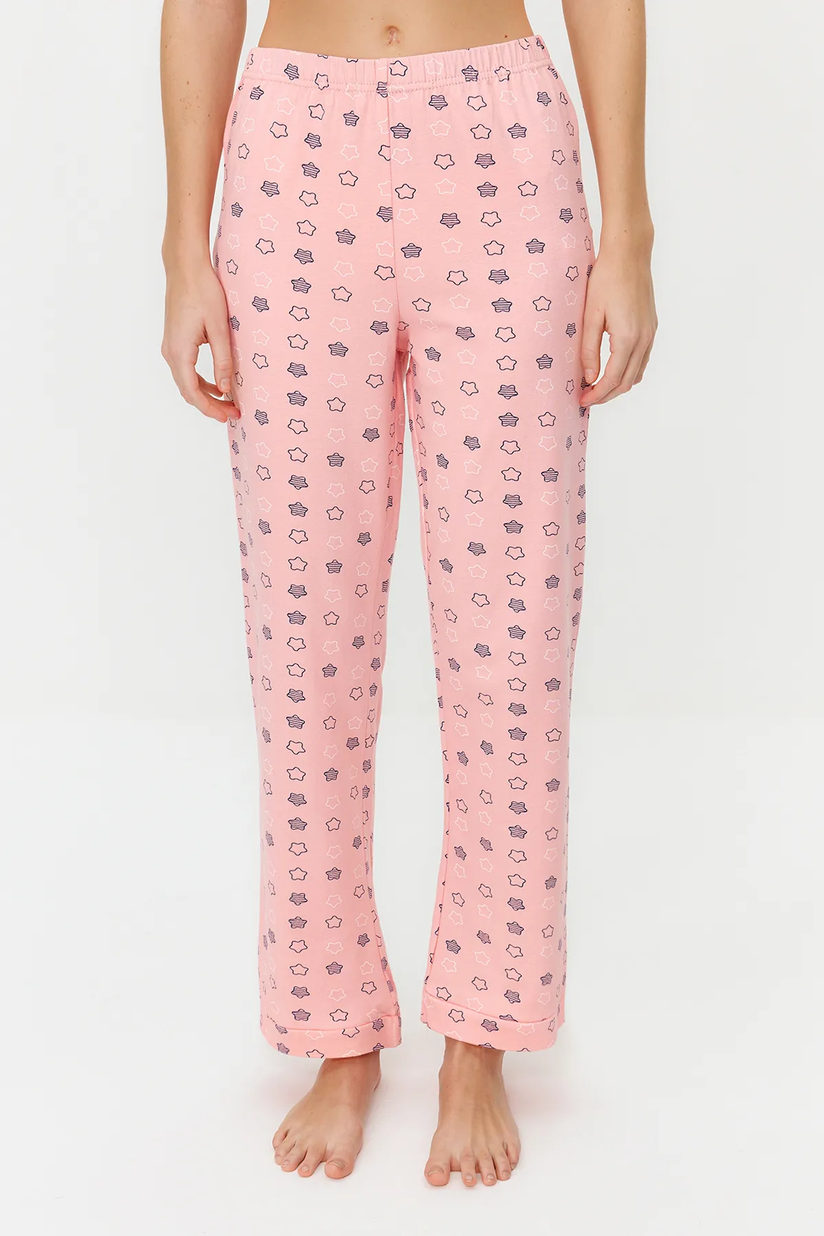 Trendyol Collection  Gestrickte Pyjamahose aus lachsfarbener Baumwolle mit Sternmuster THMSS23PJ00003