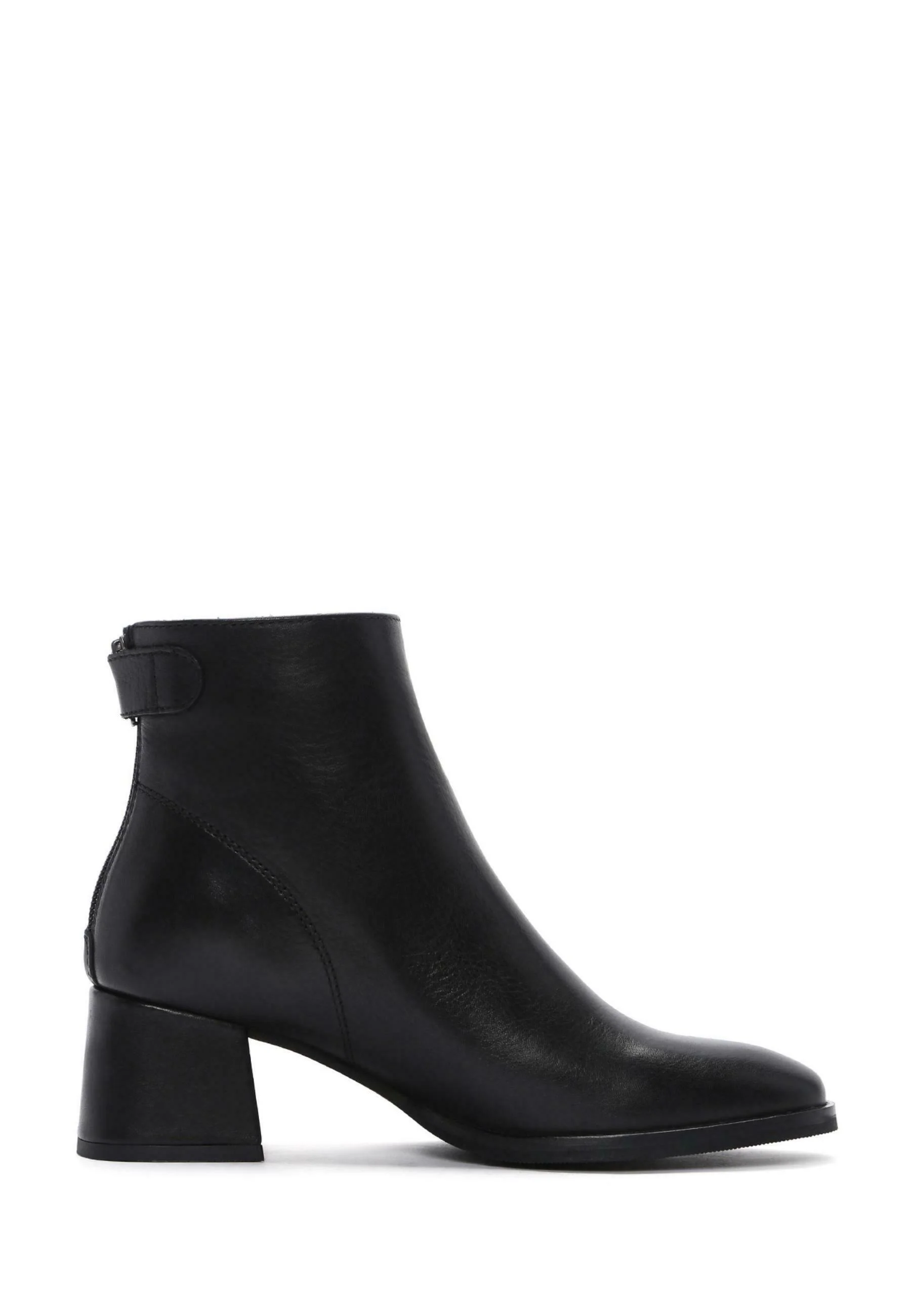Botines Derimod