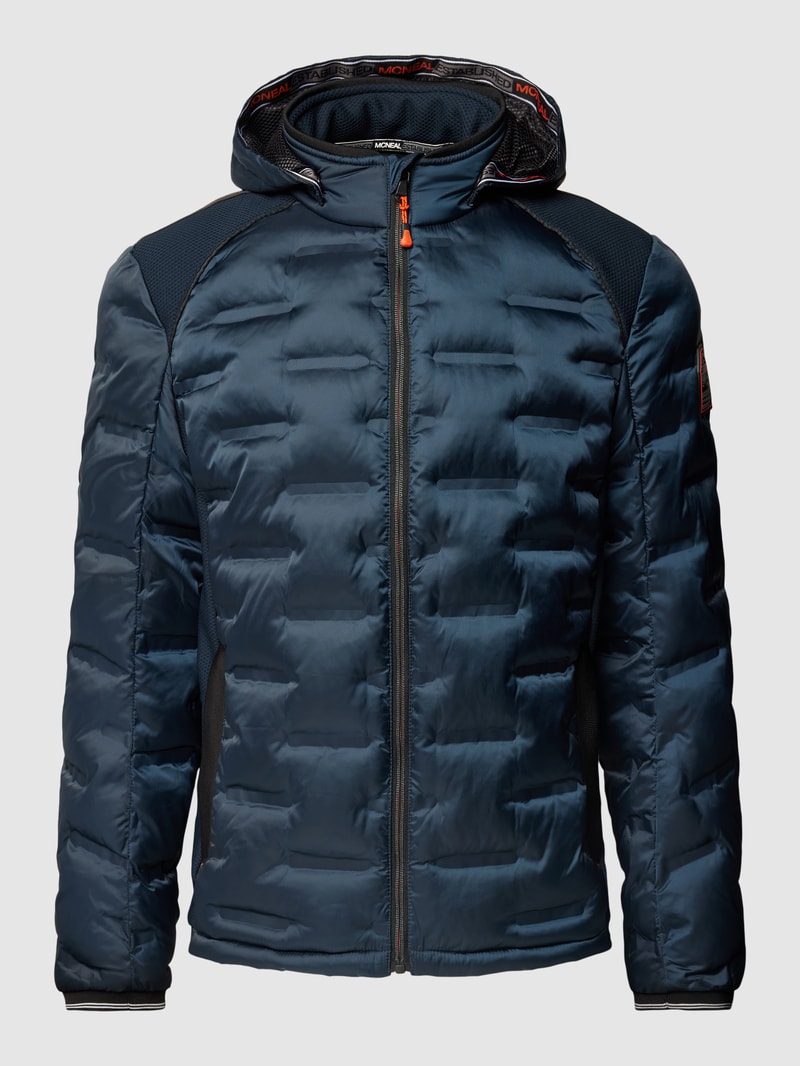 Steppjacke mit Label-Detail in marineblau