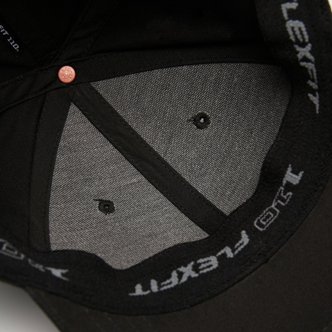 LEVI'S MÜTZE HOUSEMARK FLEXFIT CAP Schwarz