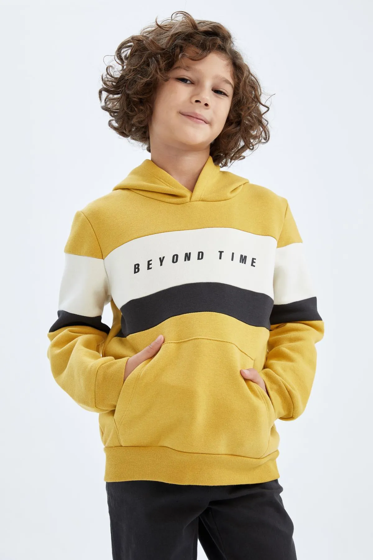 DeFacto  Kapuzenpullover für Jungen