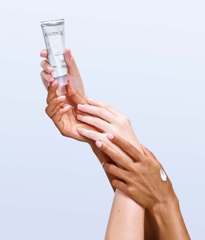 CAUDALIE Vinoperfect Dark Spot Correcting Handcreme-50 ml