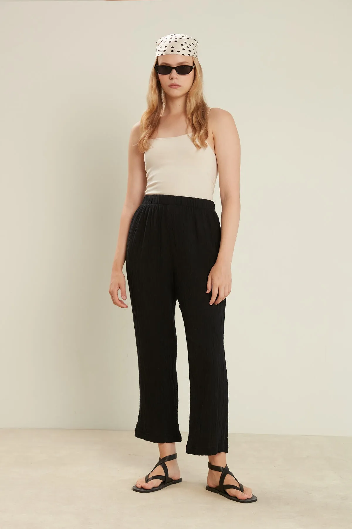 Manuka  MUSSELINHOSE SCHWARZ