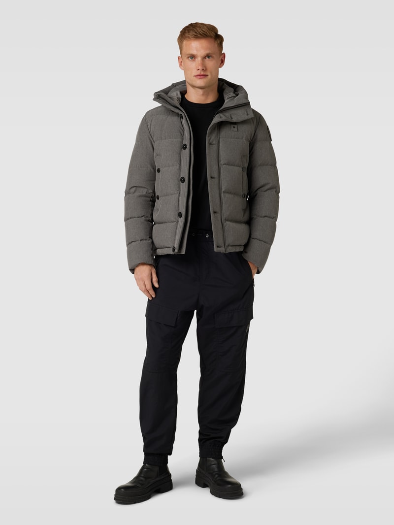 Daunenjacke mit Kapuze in anthrazit