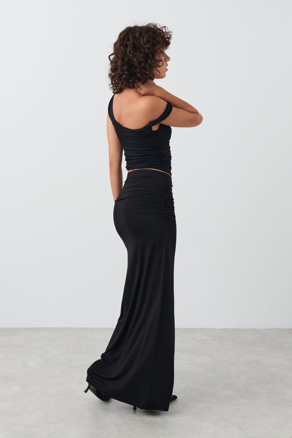 Soft touch ruched maxi skirt