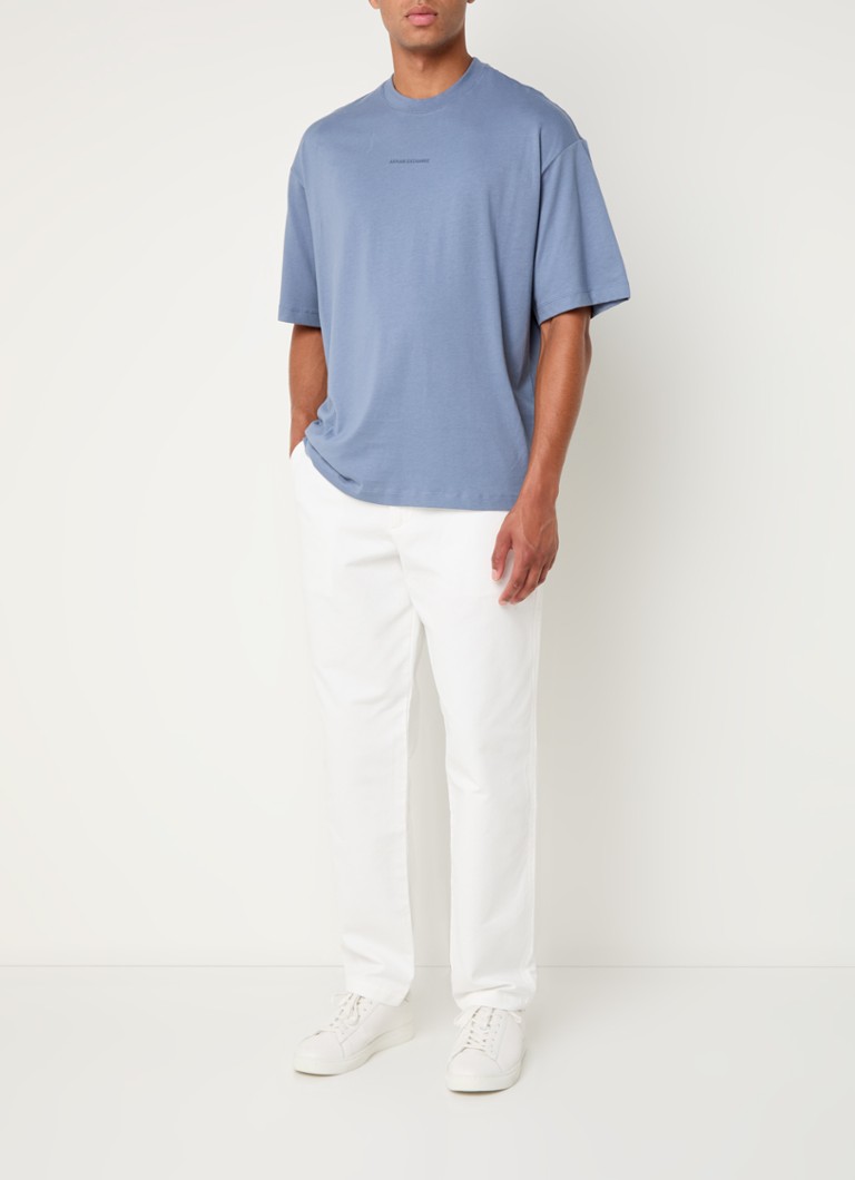Pantaloni chino Armani Exchange cu croială dreaptă și buzunare laterale